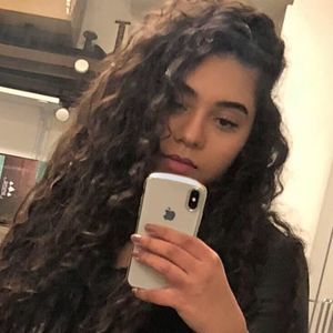 Meet your Posher, Mariam